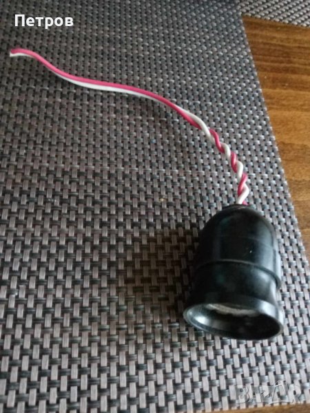 Фасунга Е27 висяща черна 4А 250V, снимка 1