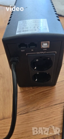 Малък UPS(преносима батерия) с 2 контакта, защита за LAN и USB порт, снимка 3 - Друга електроника - 53705754