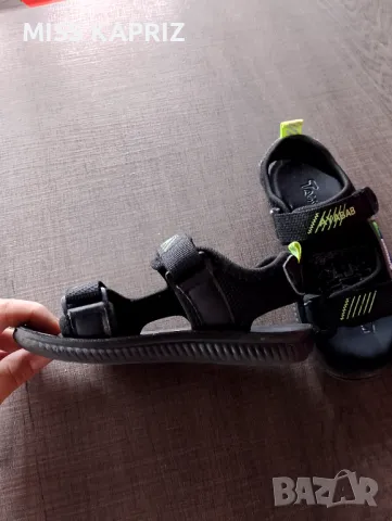Детски сандали 29 номер , снимка 9 - Детски сандали и чехли - 49731507