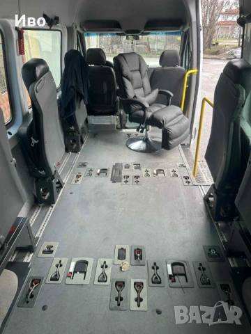 Седалки за Микробус, Кемпер, снимка 5 - Части - 53467899