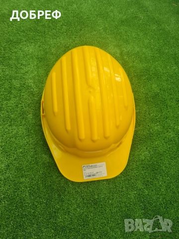 Строителни каски 4 броя