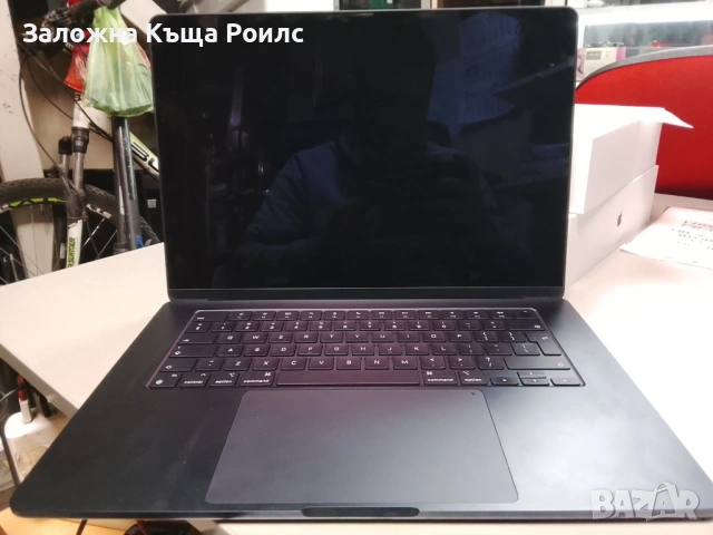 MacBook Air M3, 256 GB., снимка 2 - Лаптопи за работа - 53741679