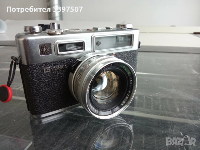 Продавам Yashica Electro 35 GS, снимка 4 - Фотоапарати - 53279178