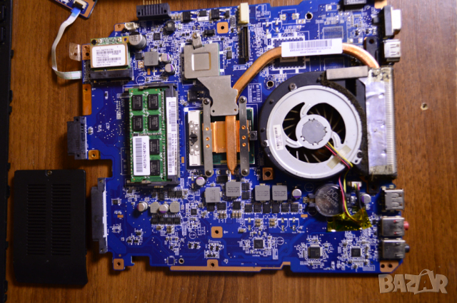 Лаптоп части pcg-91912l vpceh3afx рам 4gb, снимка 4 - Части за лаптопи - 44816214