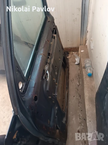 Врати за Мерцедес 123 , снимка 3 - Части - 51059486