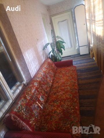Давам под наем къща с две стаи за съхранение на багаж, лични вещи Дългосрочно!  Може и краткосрочно!