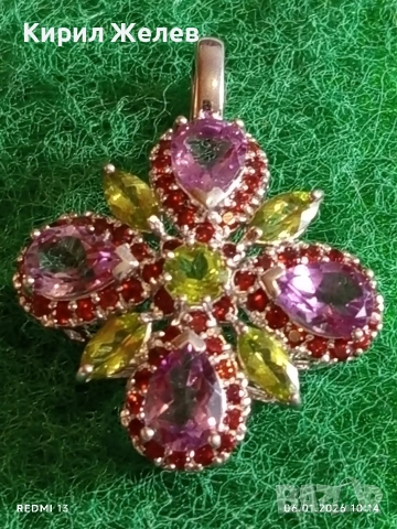 Сребърна висулка с флорален мотив инкростация на АЛЕКСАНДРИТ,ДИАМАНТ,ГРАНАТ ефектна стилна 52501, снимка 2 - Колиета, медальони, синджири - 53003105