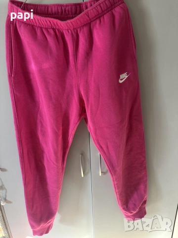 Дамски ансуг nike размер М