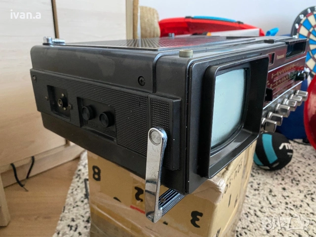 Panasonic TR-5001, снимка 3 - Радиокасетофони, транзистори - 53656664