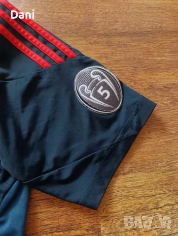Bayern Munich 2013-2014 Adidas тениска , снимка 3 - Спортни дрехи, екипи - 50388715