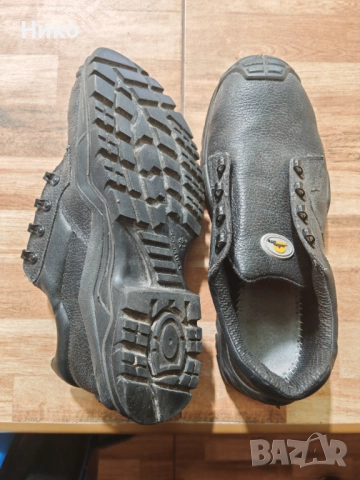 Италиански работни обувки, снимка 2 - Други - 51819323