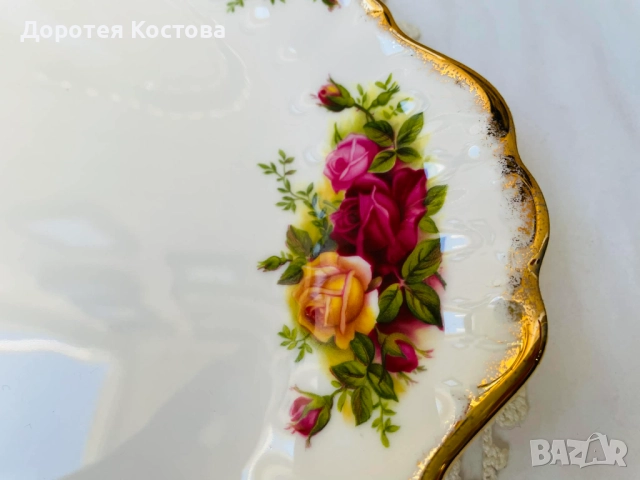 ROYAL ALBERT красиви плата от костен порцелан от Англия, снимка 3 - Антикварни и старинни предмети - 52957812