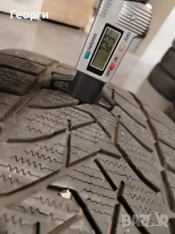2бр.зимни гуми 285/40/20 Dunlop, снимка 2 - Гуми и джанти - 56342549