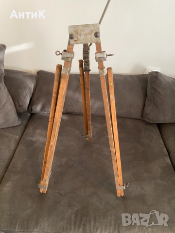 Дървена Тринога Статив Трипод, снимка 2 - Антикварни и старинни предмети - 51592618