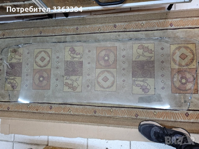 Продавам Предно и Задно стъкло за Москвич , снимка 2 - Части - 53869534