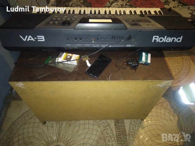 Продавам клавир roland va 3