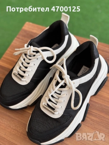 Дамски маратонки Steve Madden, снимка 10 - Маратонки - 53645430