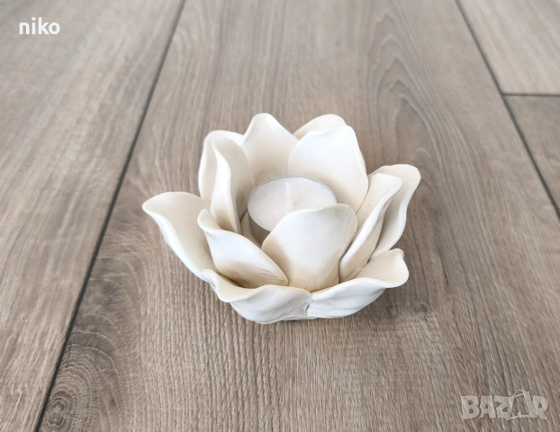 поставка за чаена свещ - лотос