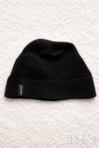 Поларена шапка Jack Wolfskin , снимка 2 - Шапки - 53696398