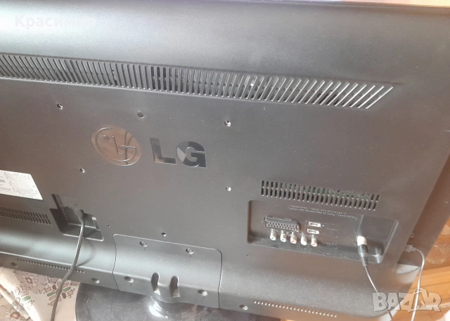 Телевизор LG 32" Led, снимка 4 - Телевизори - 53677189