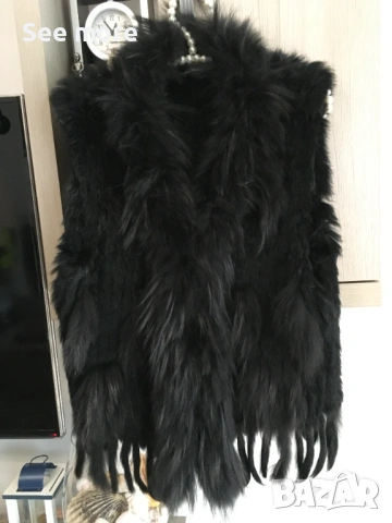 Natures Collection eлек в черно с естествен косъм заек и лисица XS/Sсица XS/S, снимка 2 - Якета - 53180270