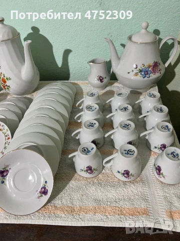 Винтидж порцеланови сервизи със златен кант – 2 комплекта – 60–70та година., снимка 3 - Сервизи - 53670332