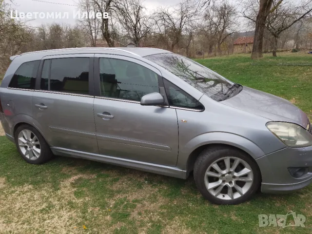 Продава се Опел Зафира 1.8 газ/бензин, снимка 13 - Автомобили и джипове - 49517893