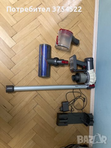 Прахосмукачка Dyson V7, снимка 2 - Прахосмукачки - 44464198