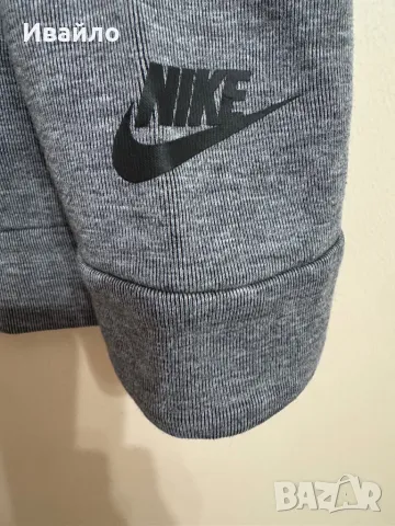 Nike Tech Fleece Crew., снимка 2 - Блузи - 48969630