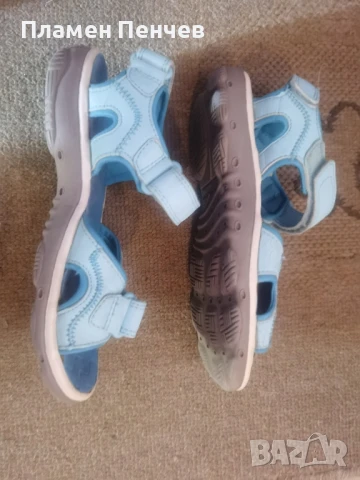 сандали за момиче, снимка 4 - Детски обувки - 50569873