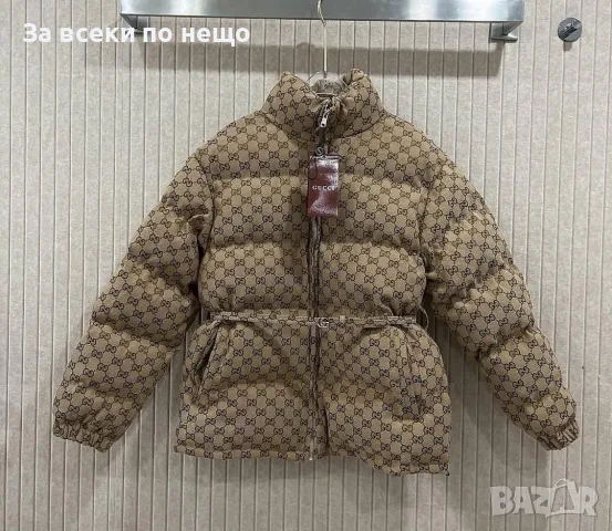 Gucci Бежово Дамско Зимно Яке М размер Код E233