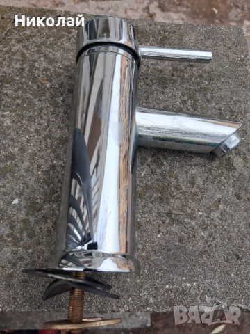 Стояща батерия за мивка