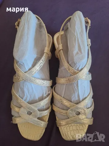 Dune  оригинални златни сандали