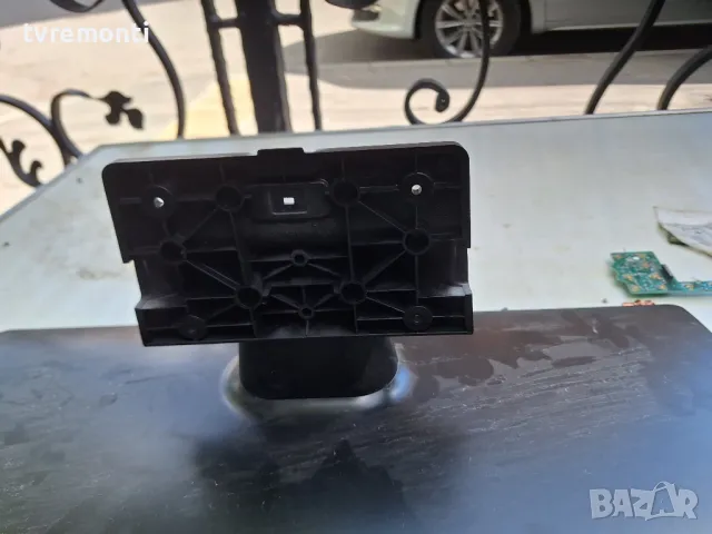 оригинална стойка телевизор Nokia модел Nokia Smart TV 5000A, снимка 2 - Стойки, 3D очила, аксесоари - 50258683