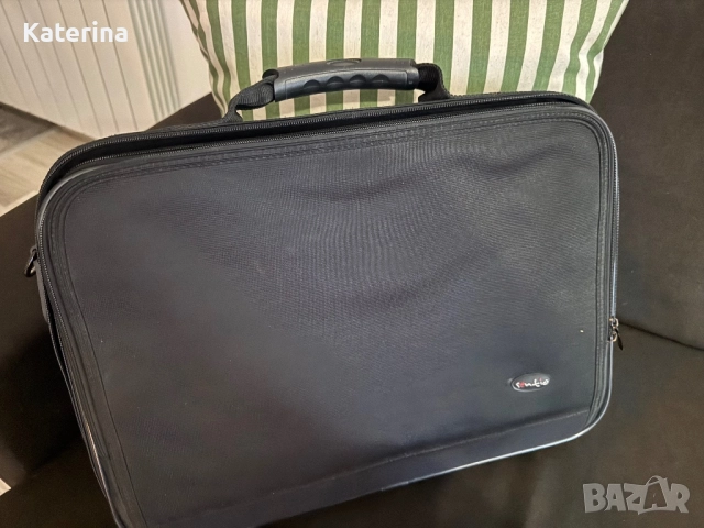 Чанта за лаптоп Sentio, снимка 2 - Части за лаптопи - 52651620