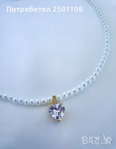 Елегантно перлено колие с кристално сърце , снимка 3 - Колиета, медальони, синджири - 49714588