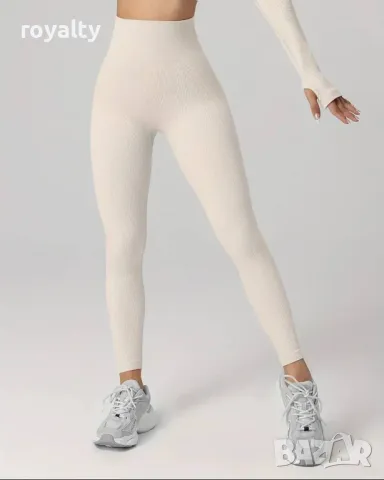 Дамски клинове , снимка 2 - Клинове - 49509639