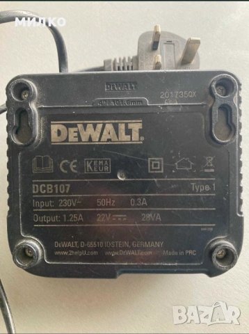 Зарядно DeWalt DCB107, снимка 2 - Винтоверти - 53574956