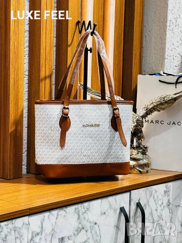 Michael Kors ⚜️ Дамски Чанти , снимка 8 - Чанти - 53458500