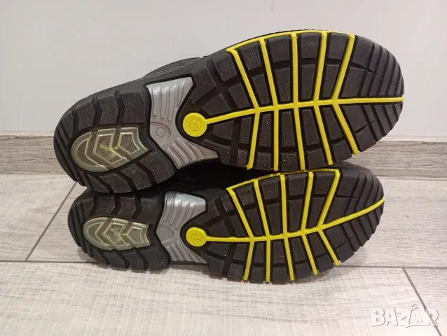 Fristads Gore Tex мъжки работни обувки с метално бомбе номер 43 стелка 27, 5 см , снимка 4 - Мъжки боти - 56046769