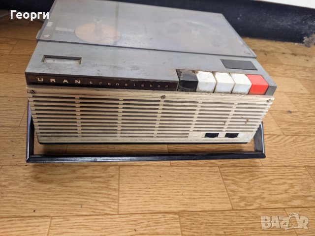 Магнетофон Tesla Ural Тесла Transistor, снимка 3 - Радиокасетофони, транзистори - 41247647