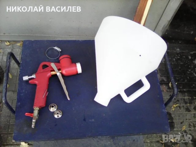 Пистолет   за  нанасяне  на  мазилки / Шприц / боядисване  с  3  и  4  дюзи   ., снимка 7 - Железария - 47879343