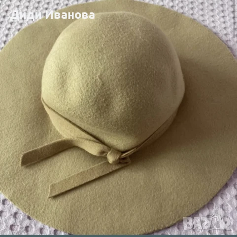 Дамски шапки 4 броя, снимка 4 - Шапки - 50036963