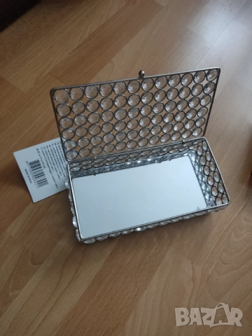 Кутии за бижута, очила-стъклени, кожени, велур, ратан, снимка 5 - Други - 53764018