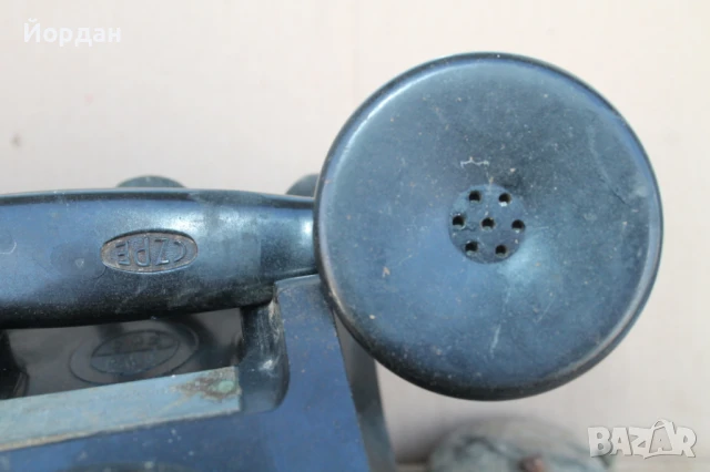 Стар бакелитов телефон, снимка 8 - Антикварни и старинни предмети - 50999275