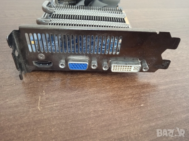 Видеокарта Asus ENGT250/1GB NVIDIA , снимка 4 - Видеокарти - 52510050