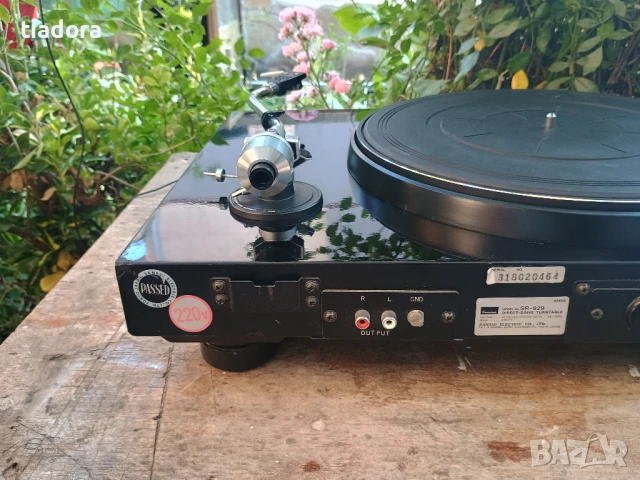 Sansui SR-929 quartz-servo, direct-drive, manual turntable, снимка 10 - Грамофони - 51011672
