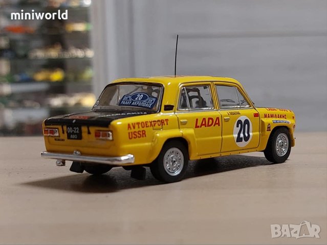 ВАЗ 21011 рали Акрополис 1978 - мащаб 1:43 на IXO моделът е нов в PVC дисплей-кейс, снимка 4 - Колекции - 41965481