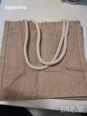 Намалена!Платнена чантичка с мечока 21х20х11 см нова, снимка 2 - Чанти - 36330899