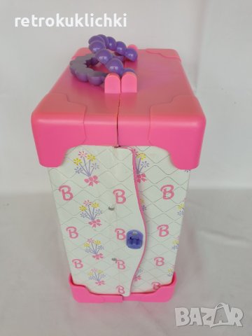 Ретро куфарче-гардероб Барби 1994, снимка 11 - Кукли - 42175984